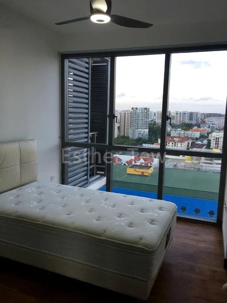 THE SHORE RESIDENCES 8