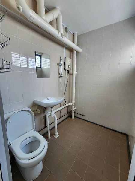 BT BATOK WEST AVE 8 4