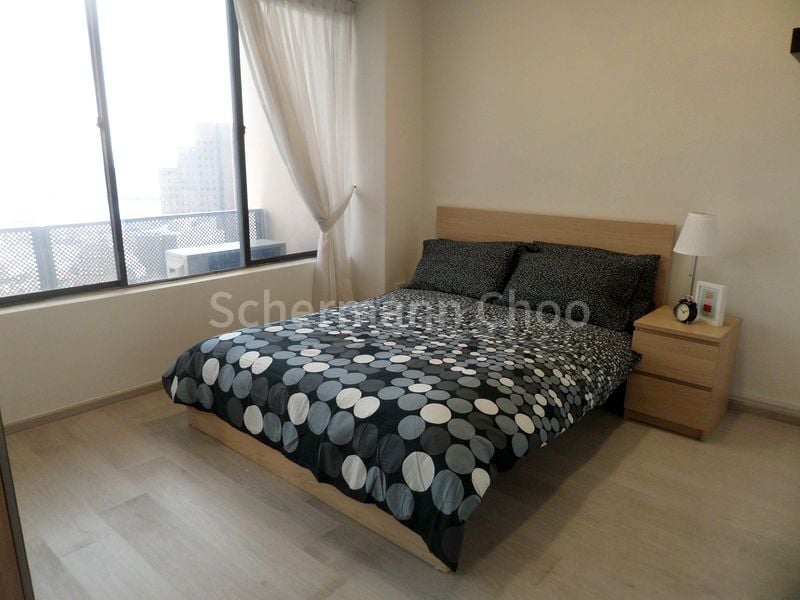 INTERNATIONAL PLAZA 12