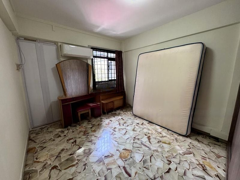 BT BATOK WEST AVE 8 8