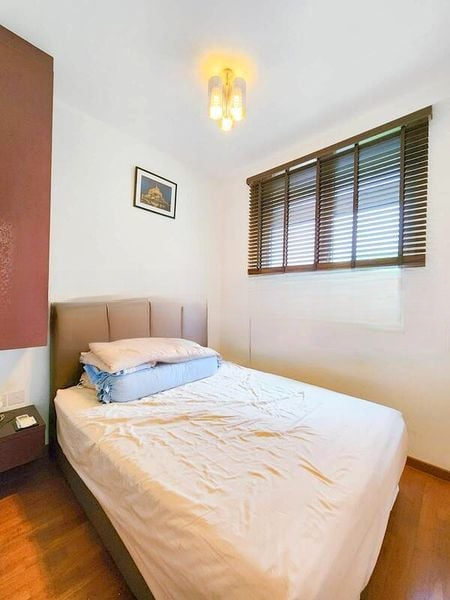 SUITES @ PAYA LEBAR 2