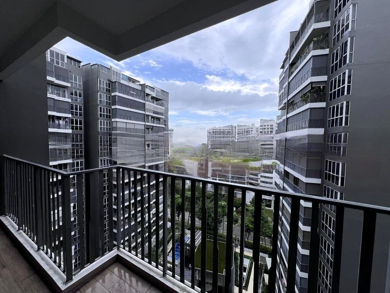 HERON BAY 8