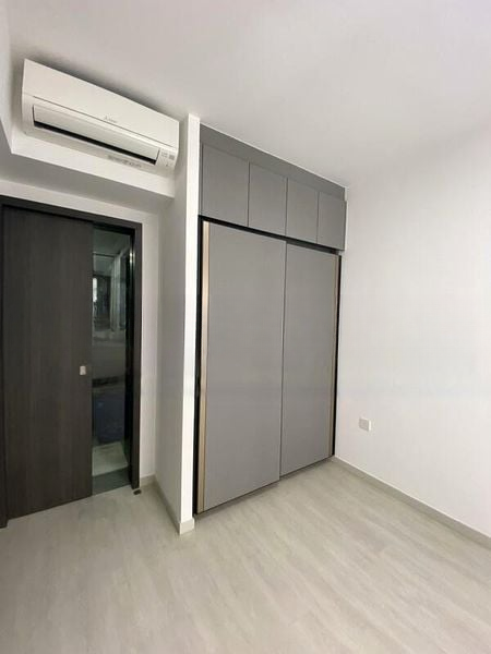 RIVERFRONT RESIDENCES 2