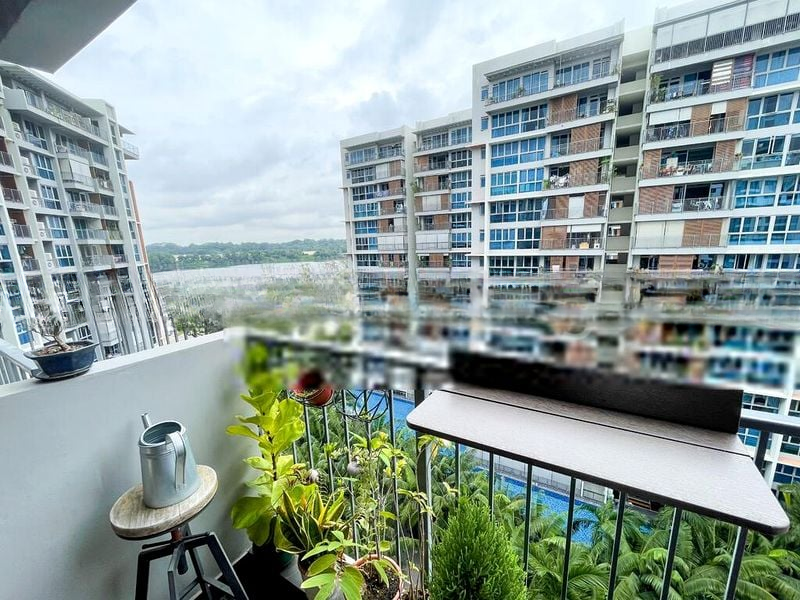 Q BAY RESIDENCES 7