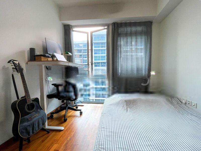Q BAY RESIDENCES 12