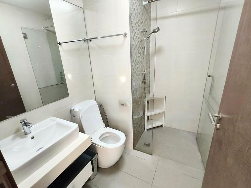 SUITES 28 5