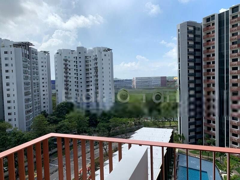 RIVERFRONT RESIDENCES 4