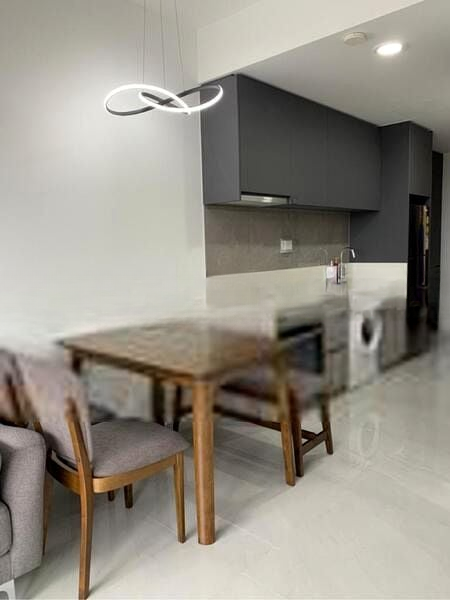 RIVERFRONT RESIDENCES 6