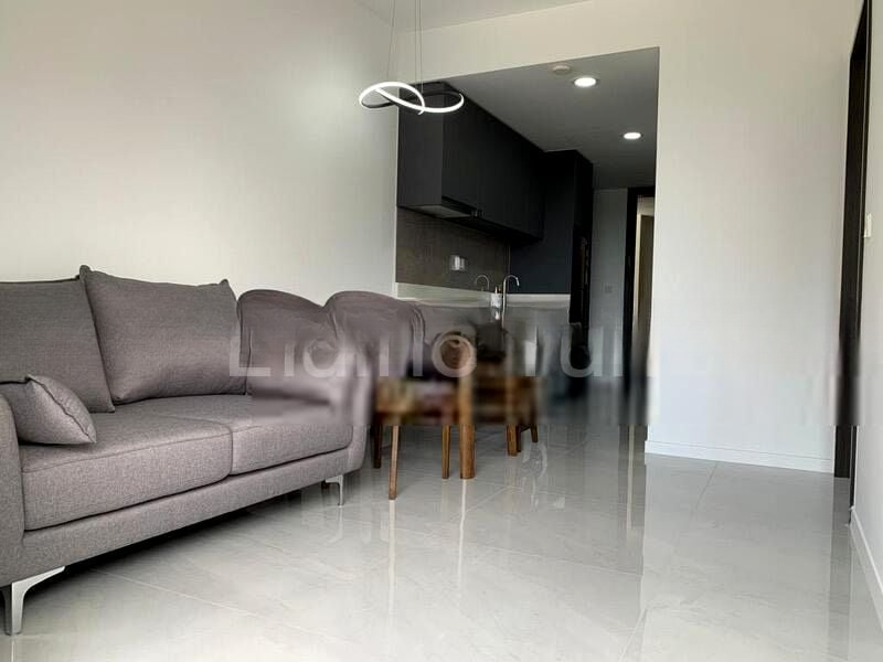 RIVERFRONT RESIDENCES 7