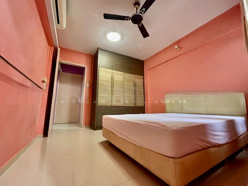 JURONG WEST ST 52 10