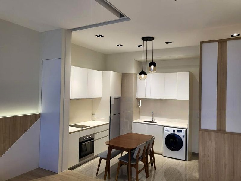 STRATUM 7