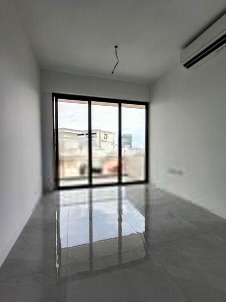 RIVERFRONT RESIDENCES 2