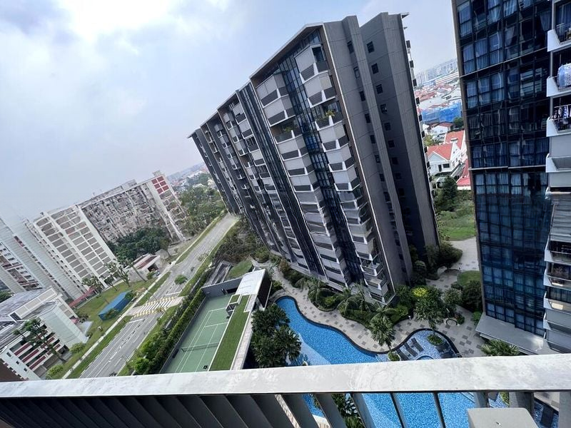 THE GARDEN RESIDENCES 3