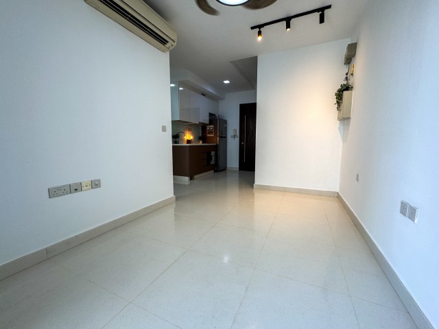 KENSINGTON SQUARE 10