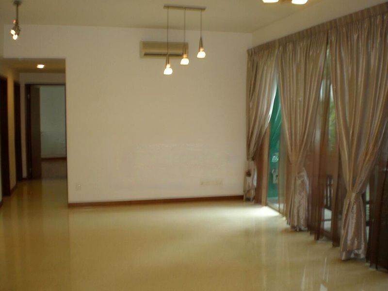 BELMOND GREEN 4