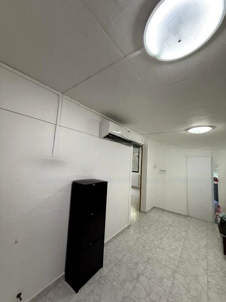 ANG MO KIO AVE 10 13