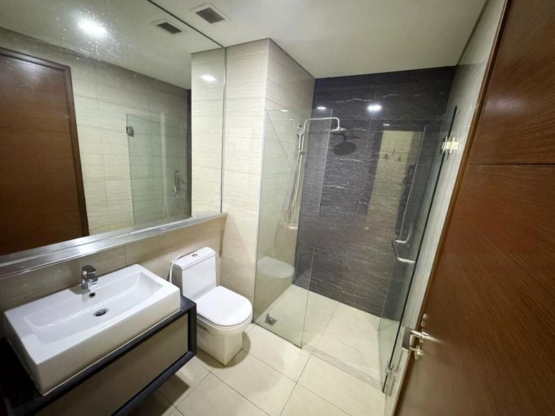 THE PROMENADE@PELIKAT 12