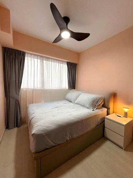 RIVERFRONT RESIDENCES 7