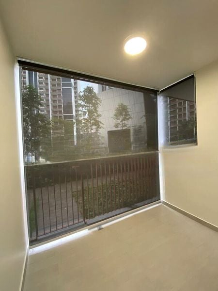 RIVERFRONT RESIDENCES 3