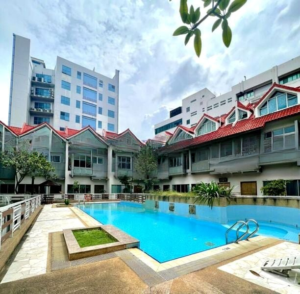 THE ARECA 7