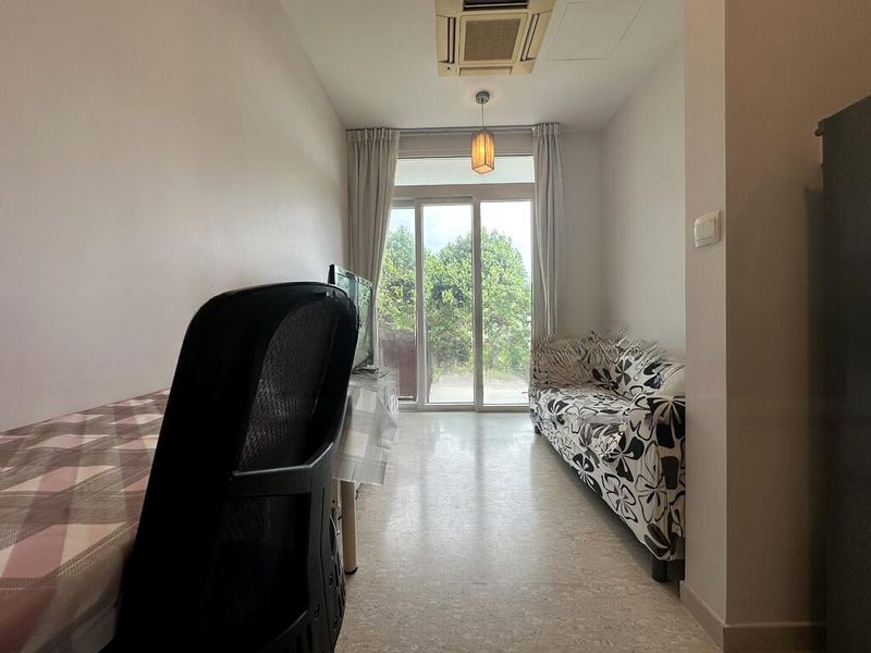 EASTWOOD REGENCY 8