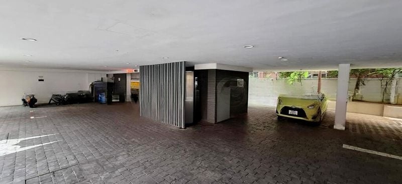 CENTRA STUDIOS 9