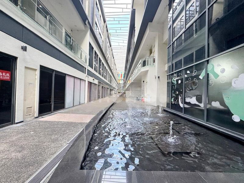 THE PROMENADE@PELIKAT 15