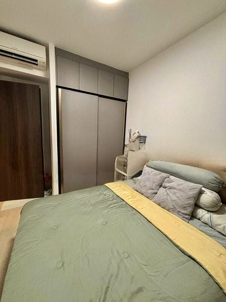 RIVERFRONT RESIDENCES 3