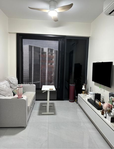 RIVERFRONT RESIDENCES 3