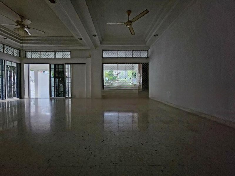 SHANGRI-LA PARK 13