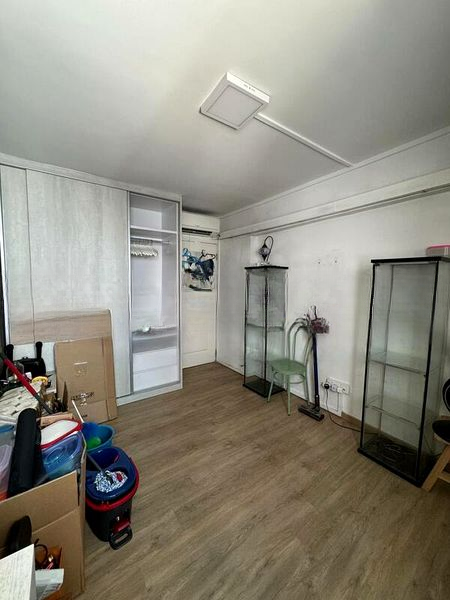 JURONG EAST ST 21 15