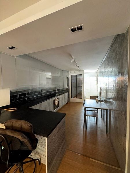 JURONG EAST ST 21 14