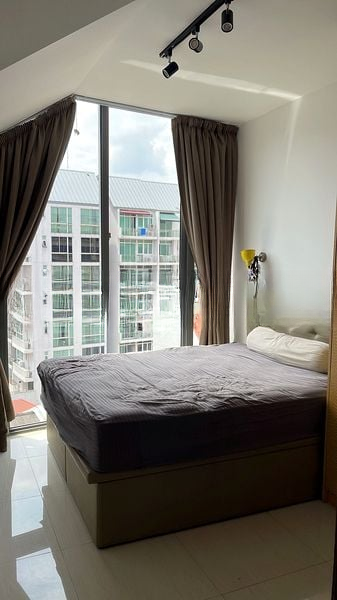 SUITES 28 5