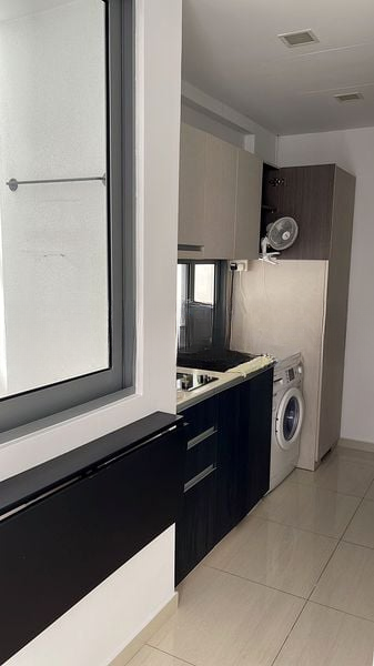 SUITES 28 2