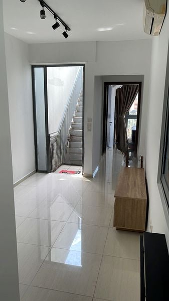 SUITES 28 4