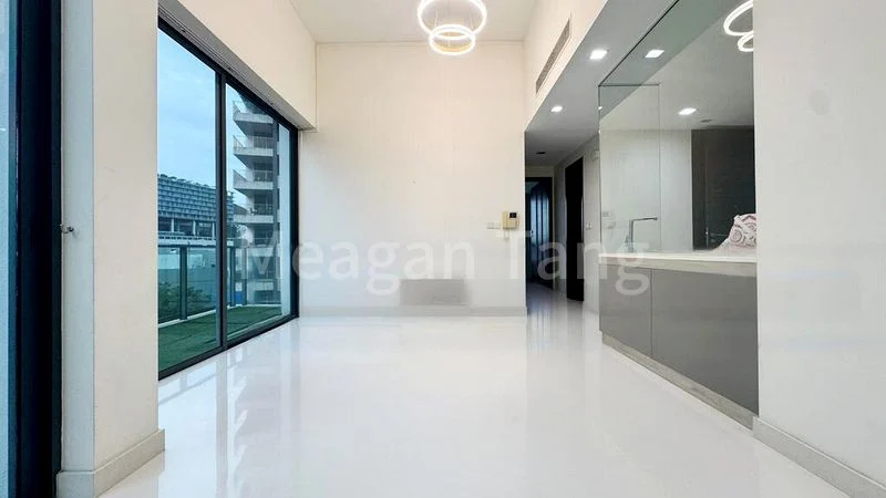 THE SUITES AT CENTRAL 5