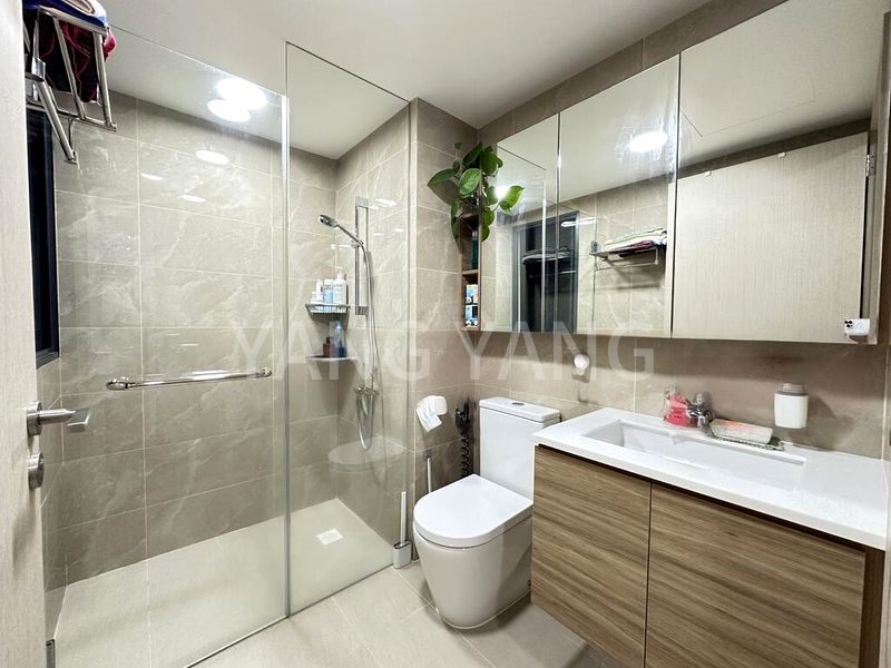 TREASURE AT TAMPINES 10