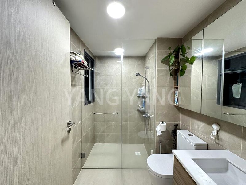 TREASURE AT TAMPINES 11