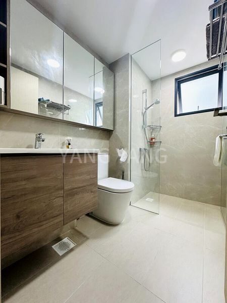 TREASURE AT TAMPINES 15