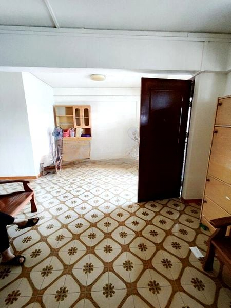 ANG MO KIO AVE 10 10