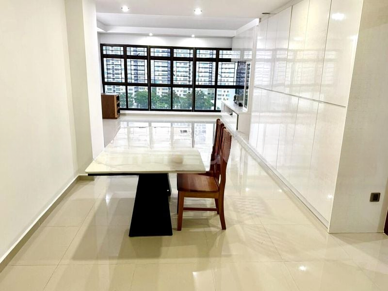 FERNVALE LANE 6