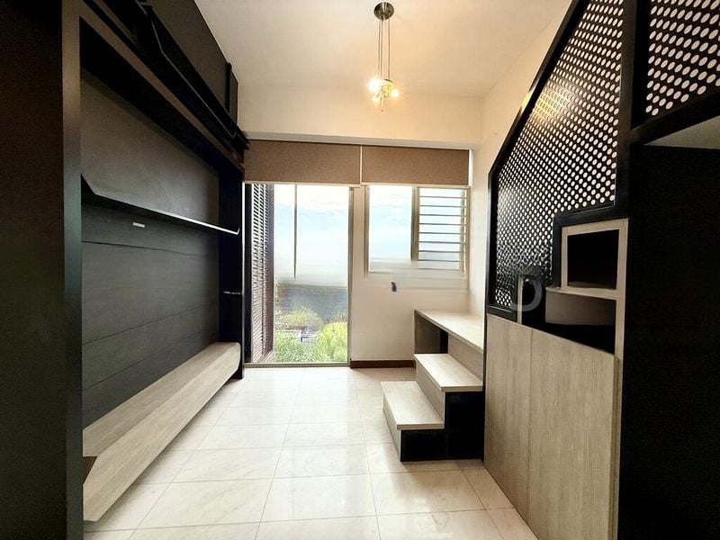 SELETAR HILLS ESTATE 3