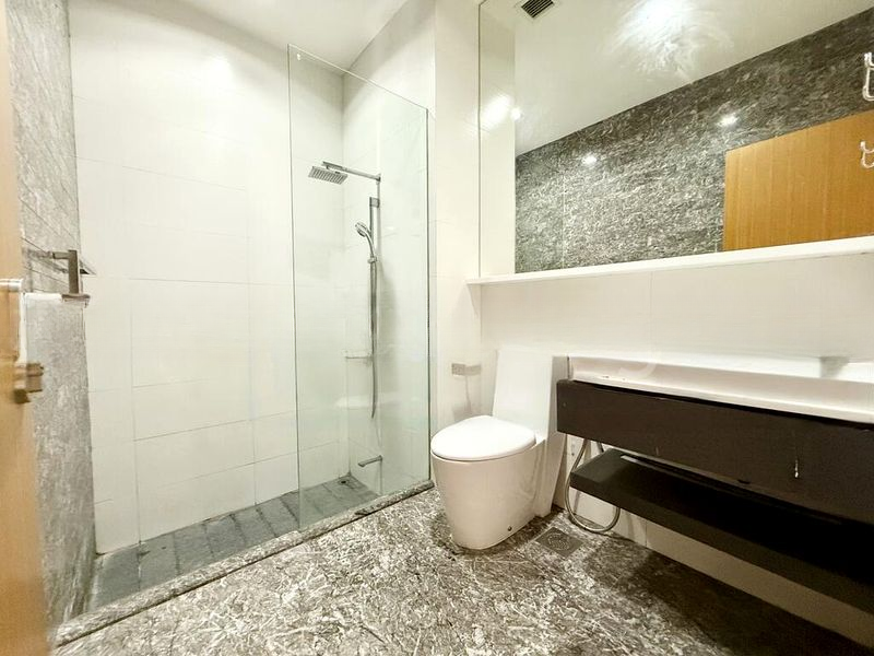 SELETAR HILLS ESTATE 12