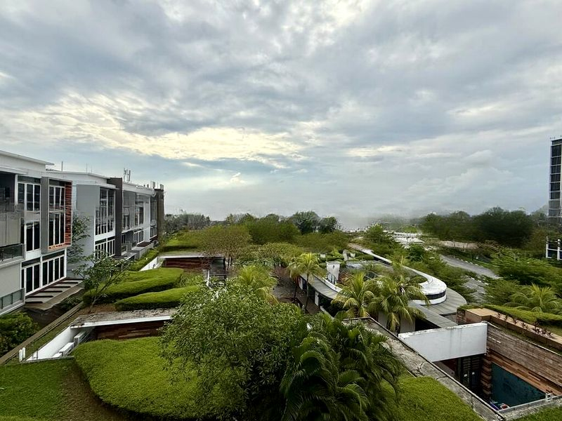 SELETAR HILLS ESTATE 11