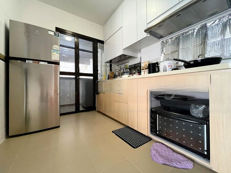 FERNVALE ST 8