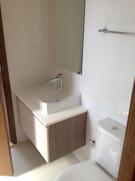 38 I SUITES 4