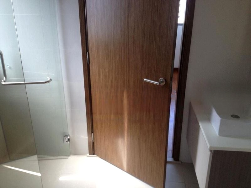 38 I SUITES 6
