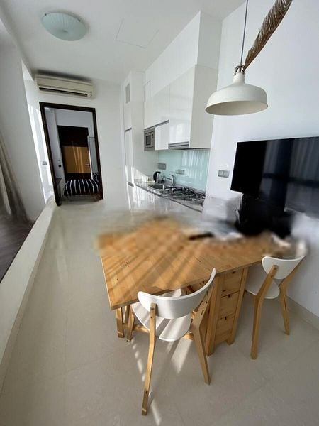 HARBOUR SUITES 1
