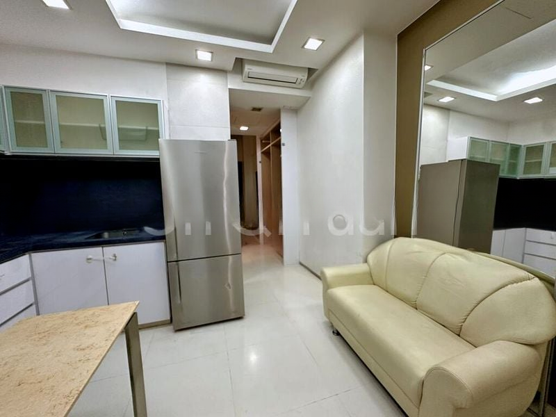 INTERNATIONAL PLAZA 3