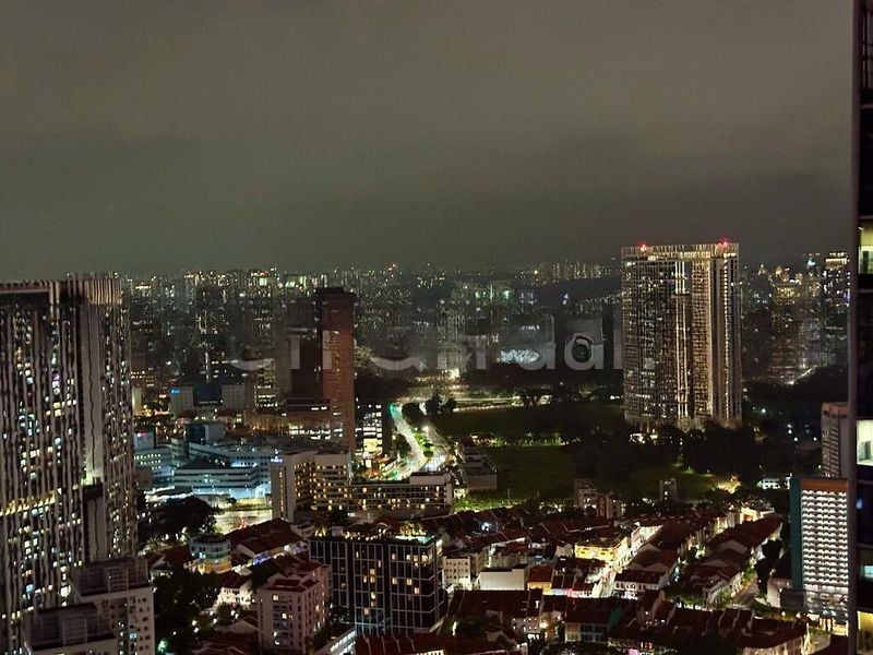 INTERNATIONAL PLAZA 7